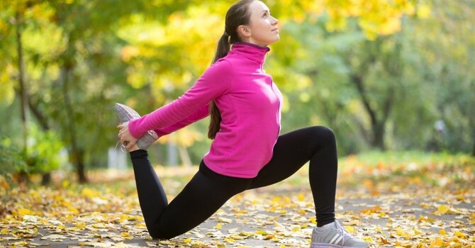 The 30-Second Exercise to Stimulate Your Vagus Nerve and Calm Your Mind