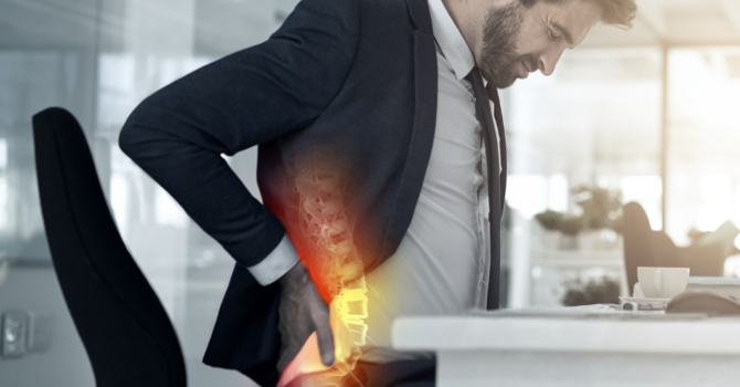  5 Upper Body Stretches for Desk Workers image