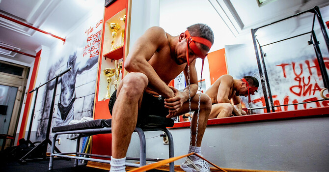 A Stronger Neck &  Back: The Best Exercises (Not Stretches) to Fix Your Posture and Neck Pain | by a Tampa Chiropractor